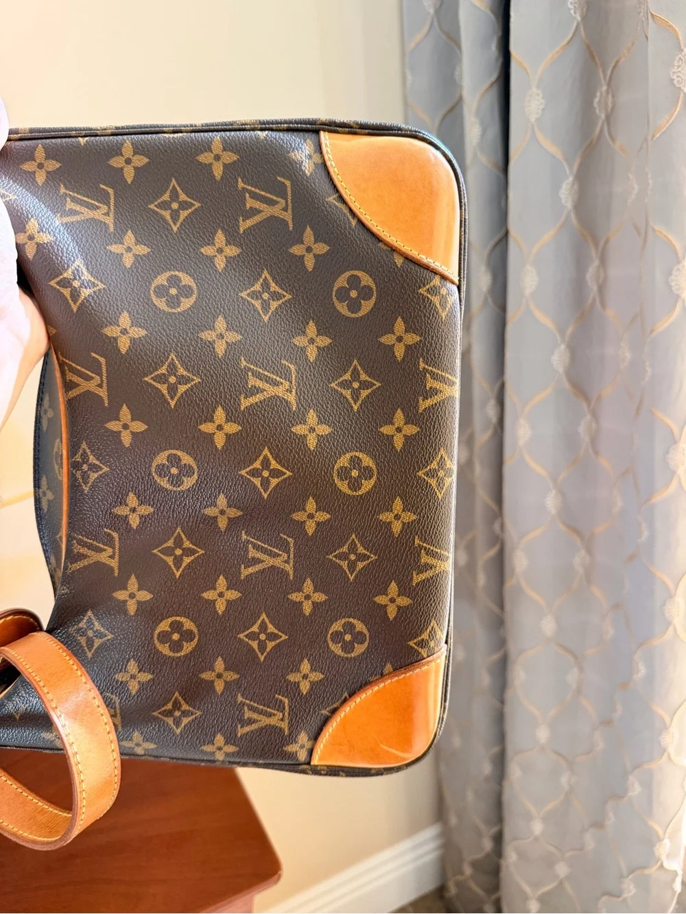 Authentic Louis Vuitton Monogram Boulogne shoulder bag  with dust bag